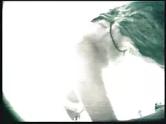 Hermosa jovencita te ...